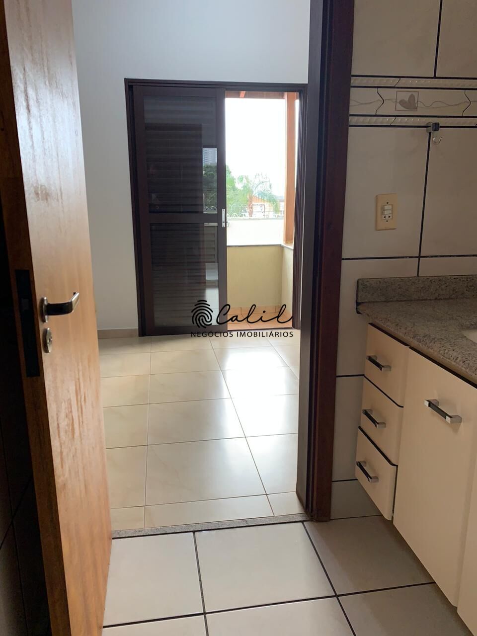 Sobrado à venda com 3 quartos, 353m² - Foto 17