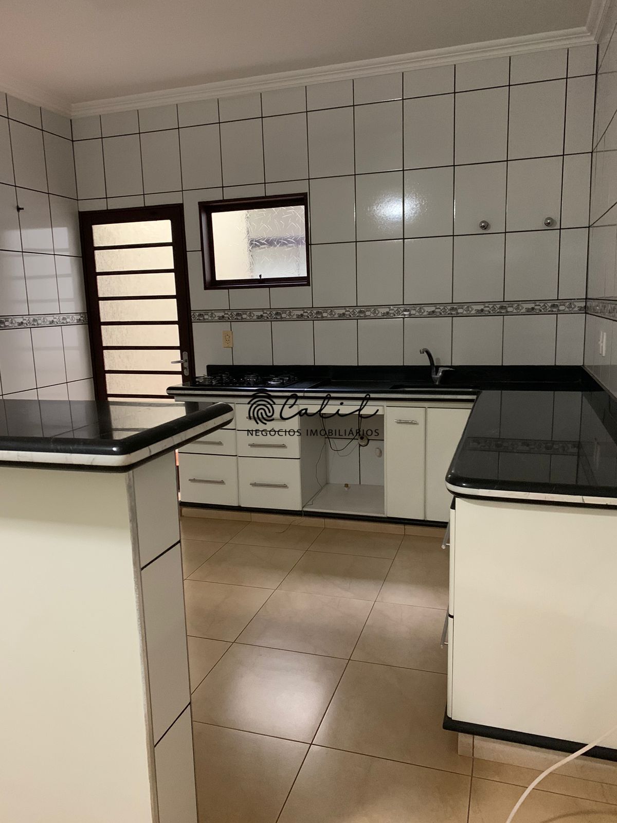 Sobrado à venda com 3 quartos, 353m² - Foto 15