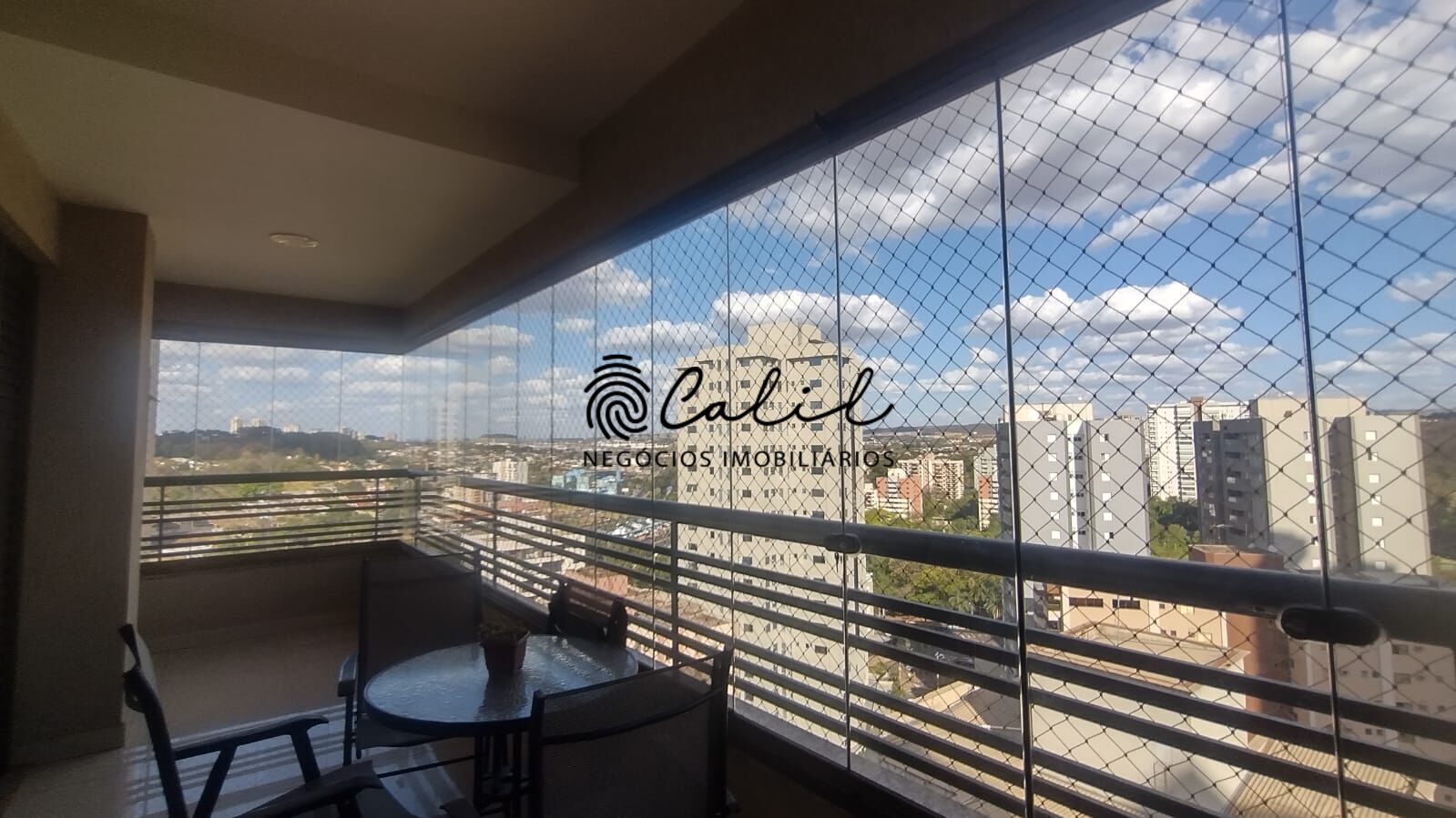 Apartamento para alugar com 3 quartos, 117m² - Foto 30