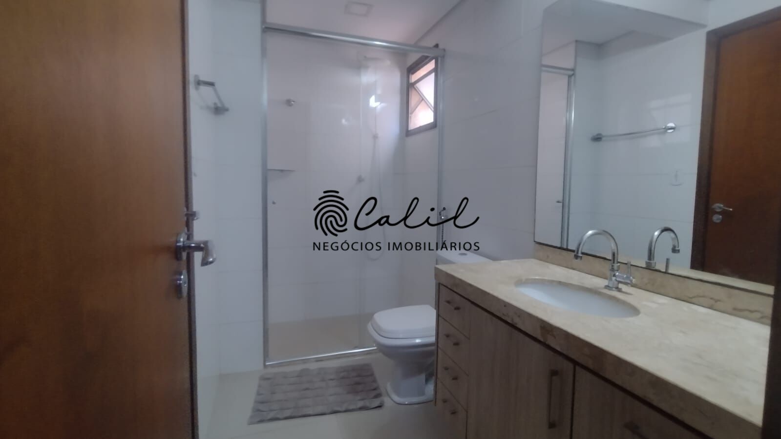 Apartamento para alugar com 3 quartos, 117m² - Foto 15