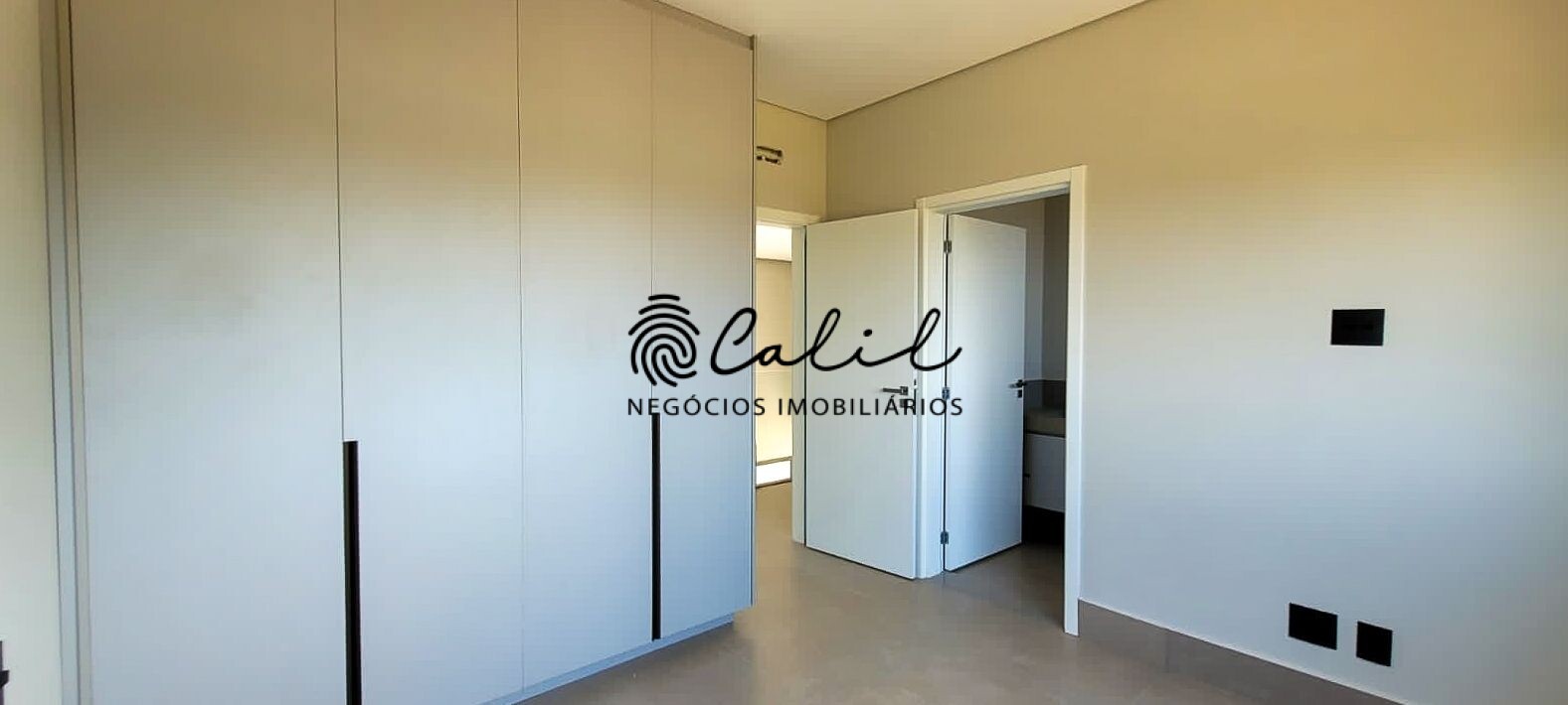 Casa de Condomínio à venda com 4 quartos, 365m² - Foto 10