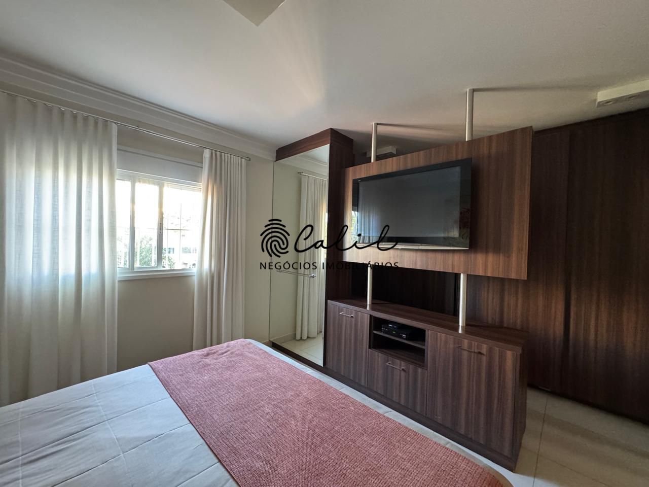 Apartamento à venda com 3 quartos, 202m² - Foto 17