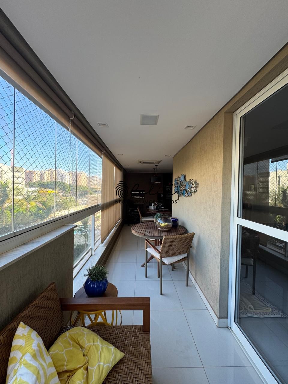 Apartamento à venda com 3 quartos, 202m² - Foto 6