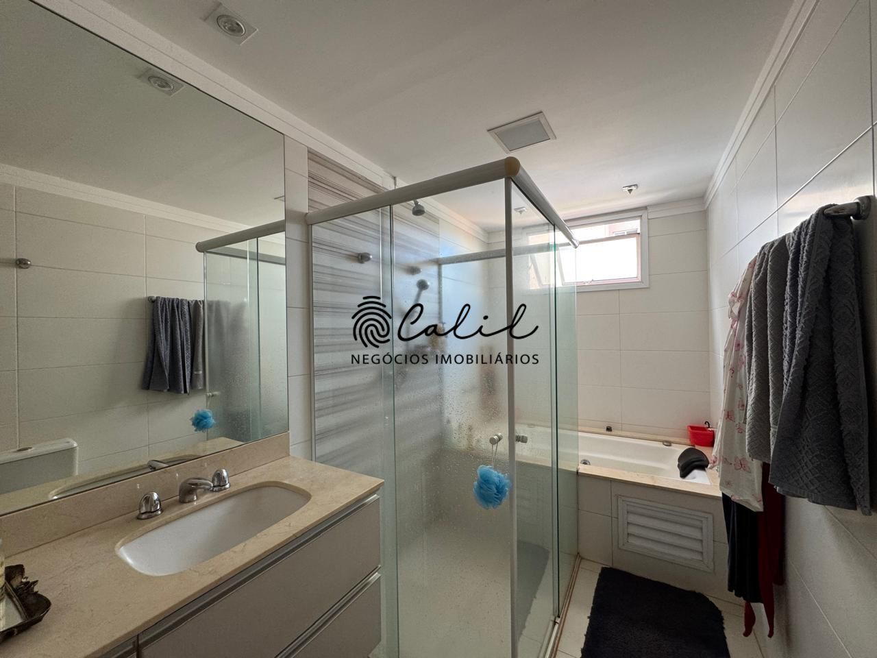 Apartamento à venda com 3 quartos, 202m² - Foto 21