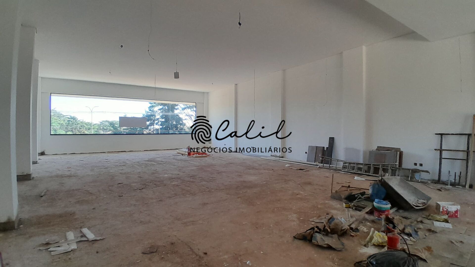 Loja-Salão para alugar com 1 quarto, 267m² - Foto 1