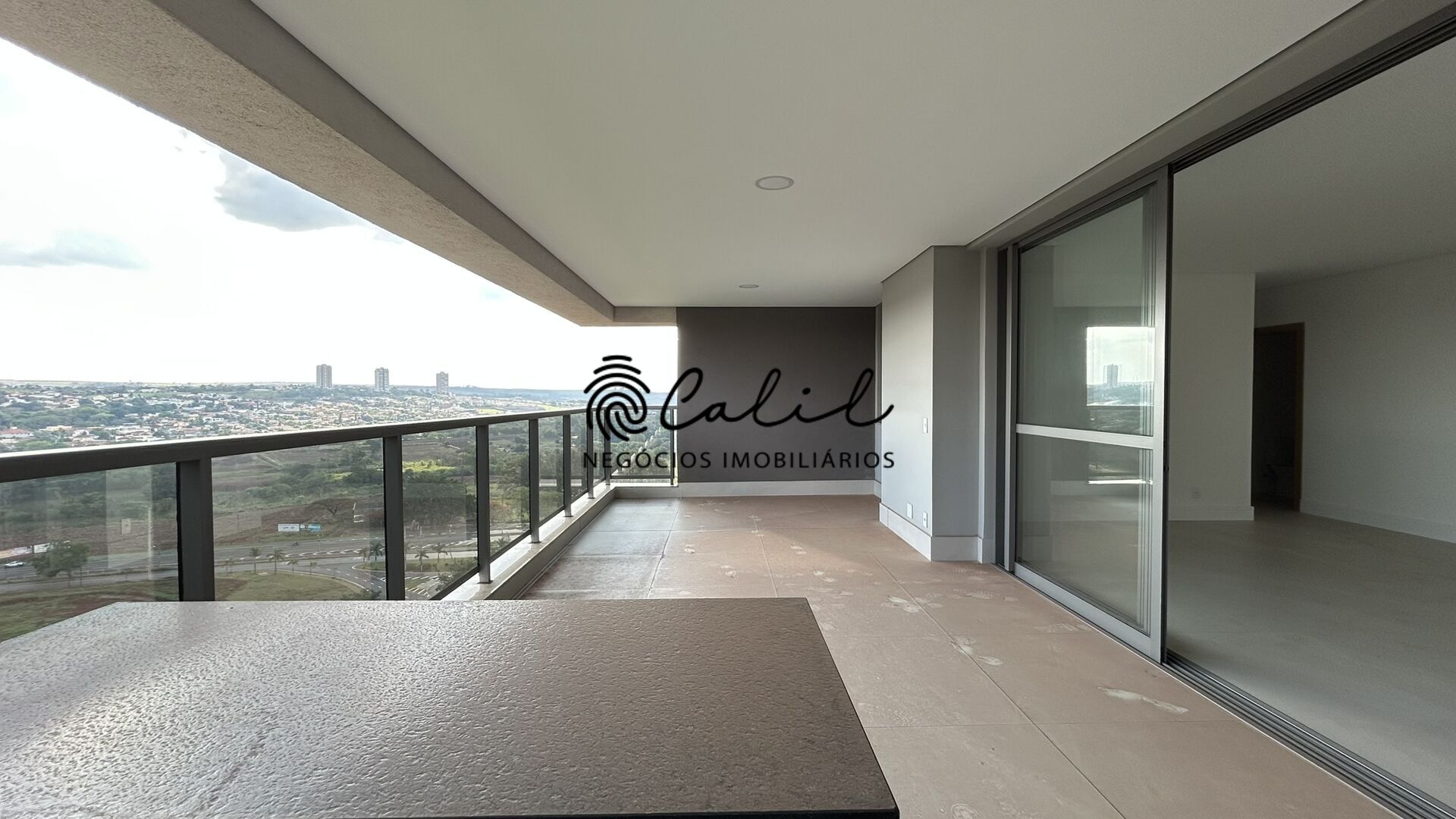 Apartamento, 3 quartos, 227 m² - Foto 3