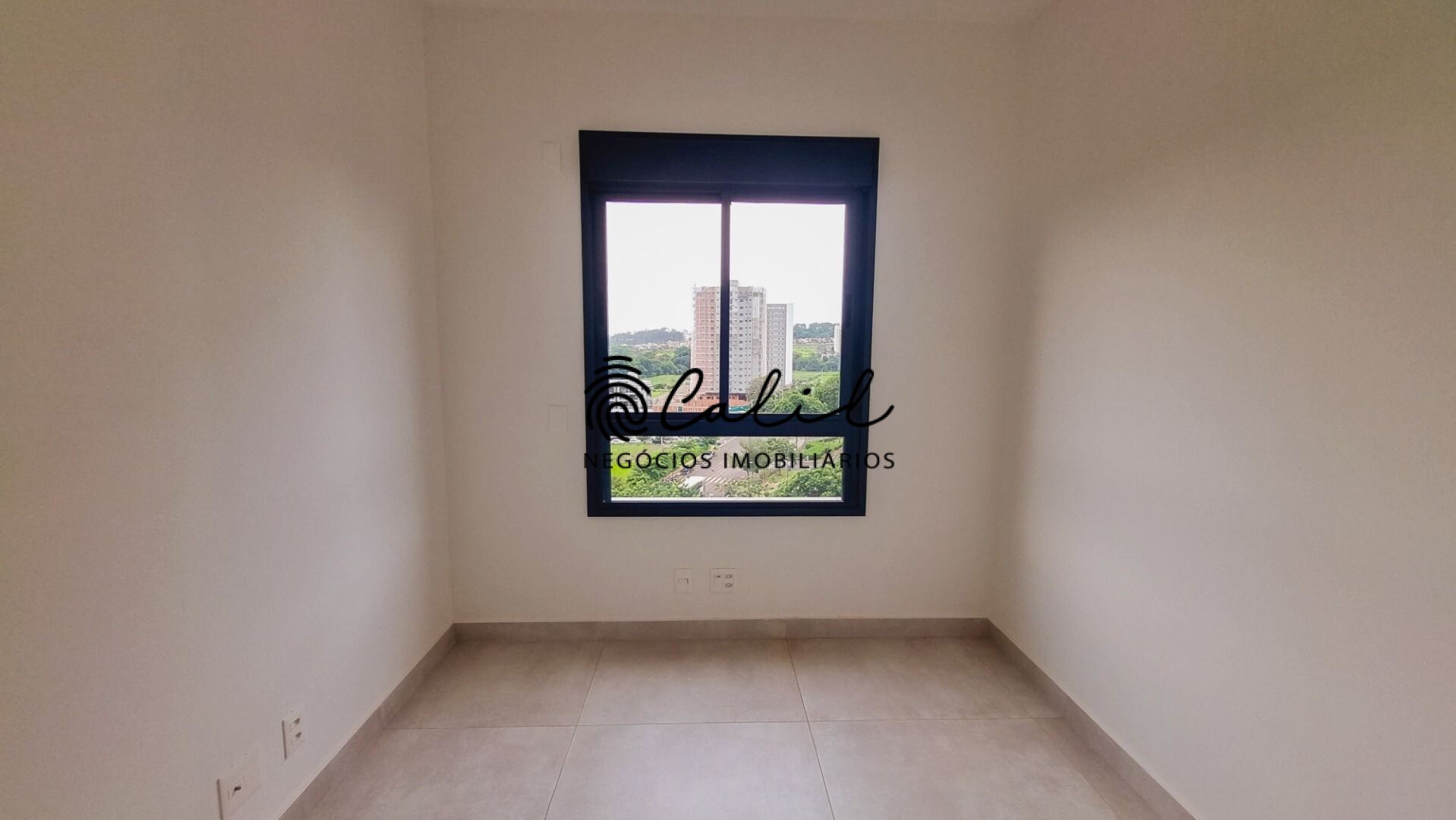 Apartamento à venda com 3 quartos, 171m² - Foto 8