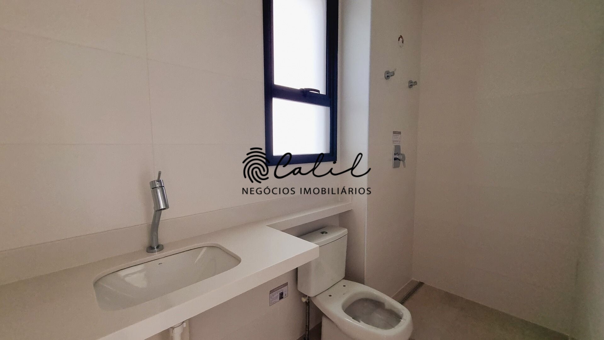 Apartamento à venda com 3 quartos, 171m² - Foto 7