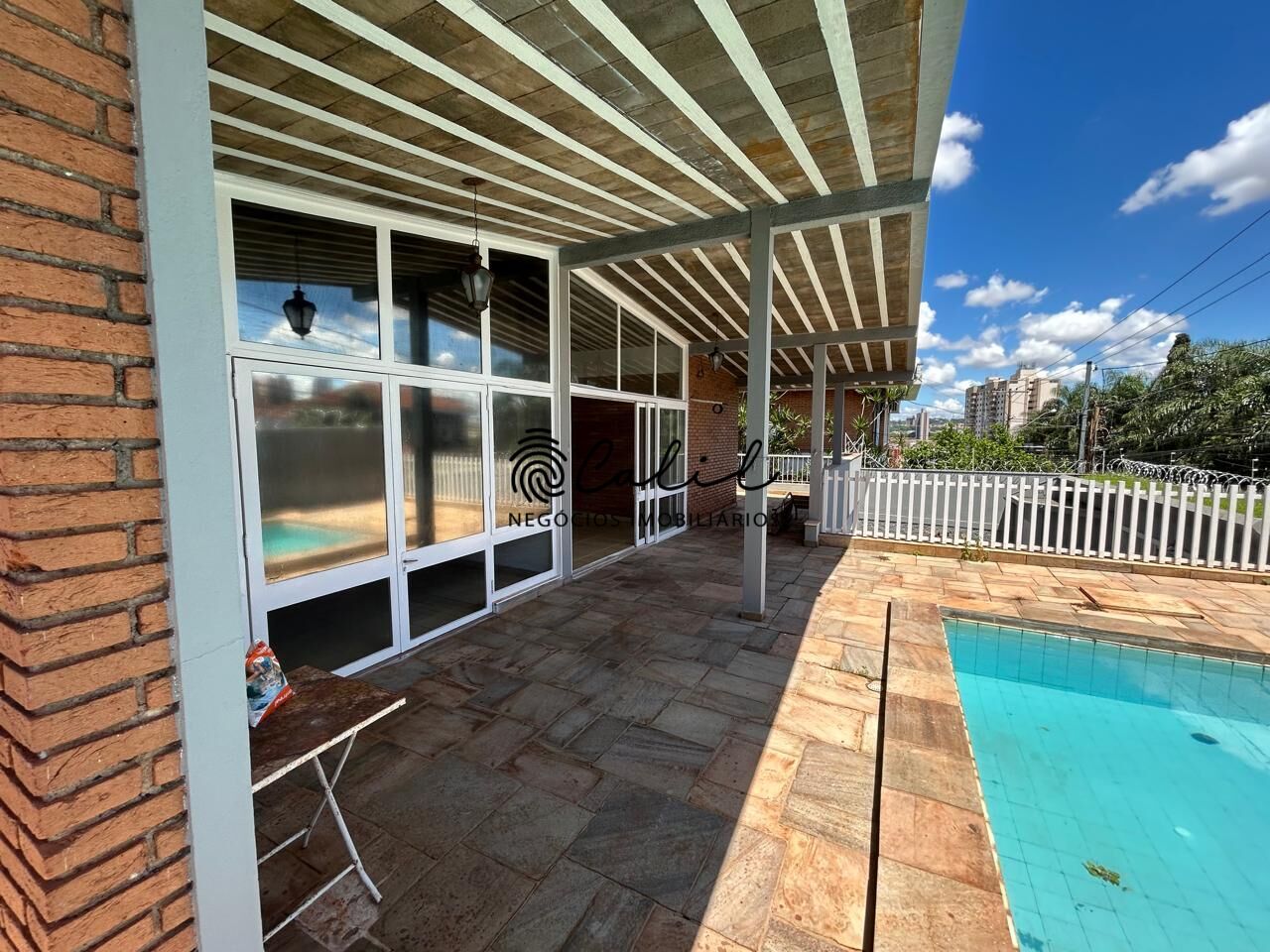 Sobrado para alugar com 6 quartos, 420m² - Foto 4