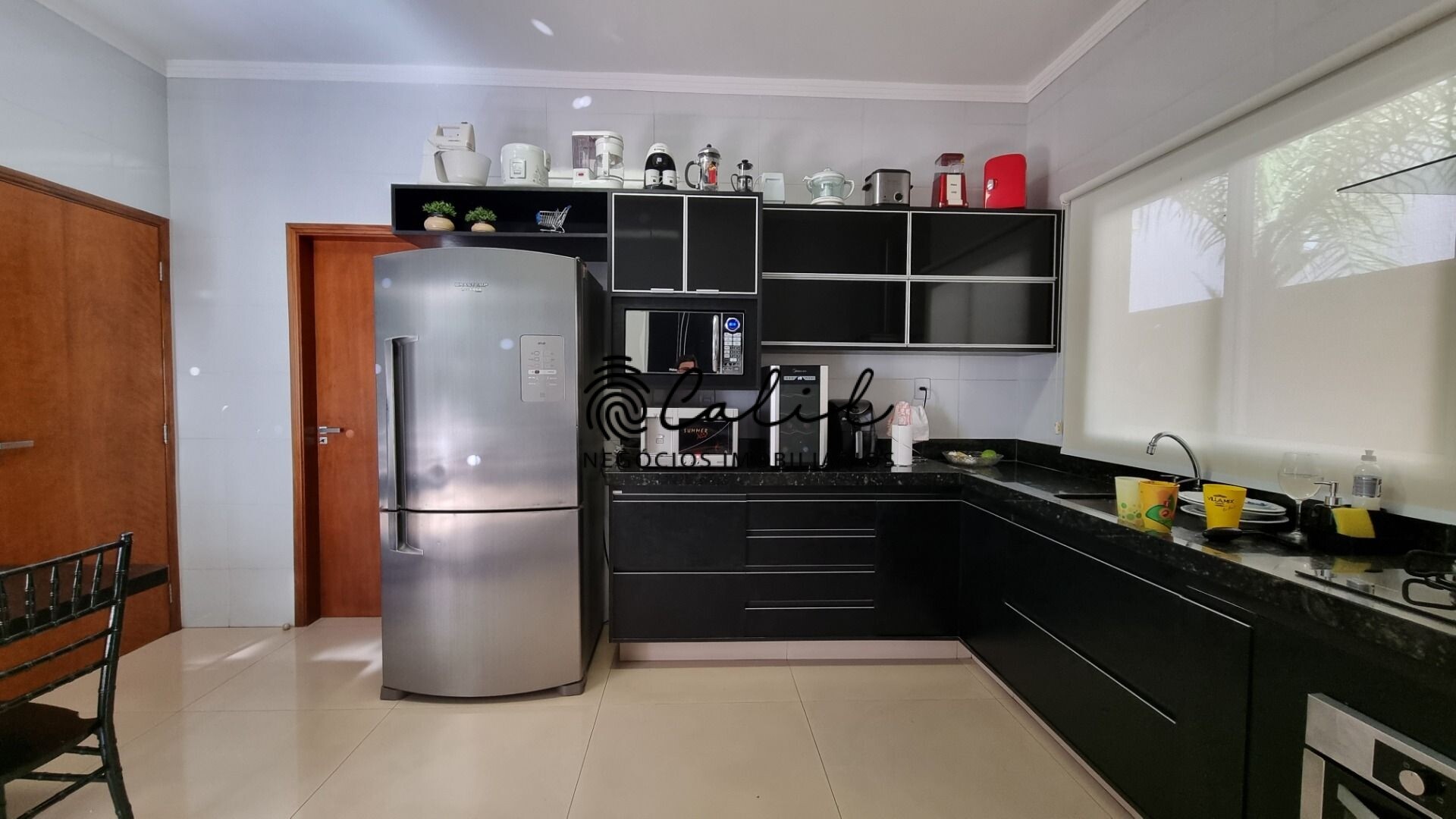 Casa de Condomínio à venda com 3 quartos, 210m² - Foto 12