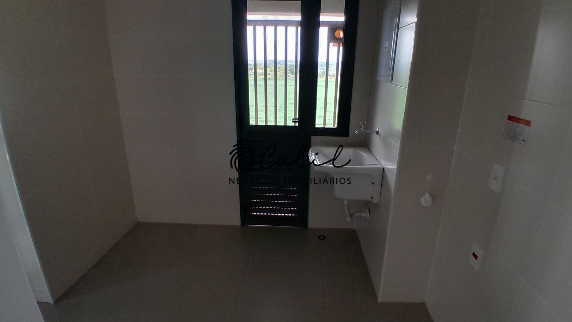 Apartamento à venda com 3 quartos, 126m² - Foto 9