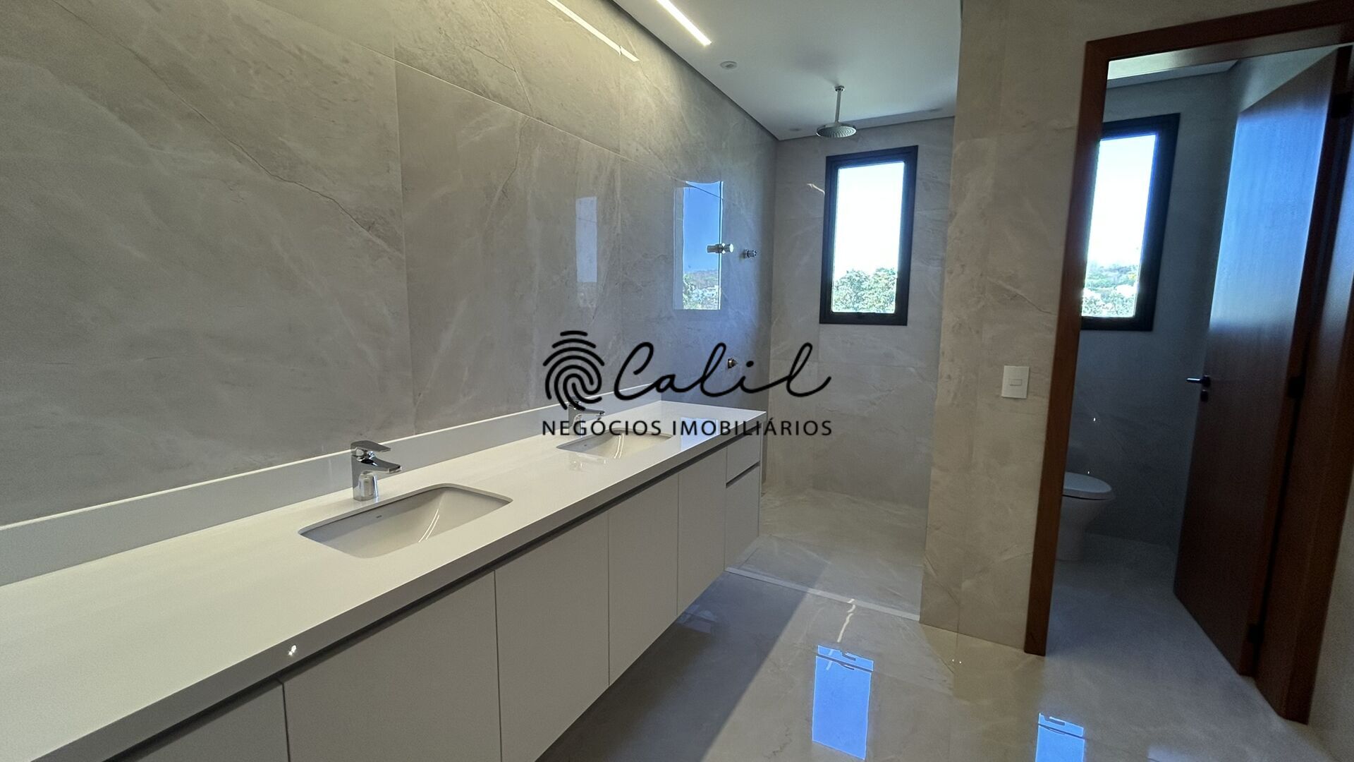 Casa de Condomínio à venda com 4 quartos, 424m² - Foto 22