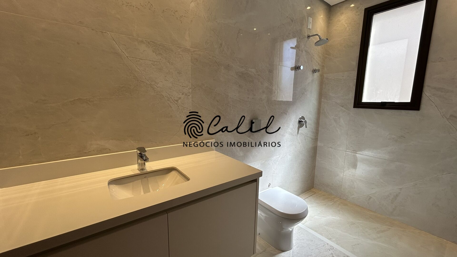 Casa de Condomínio à venda com 4 quartos, 424m² - Foto 28