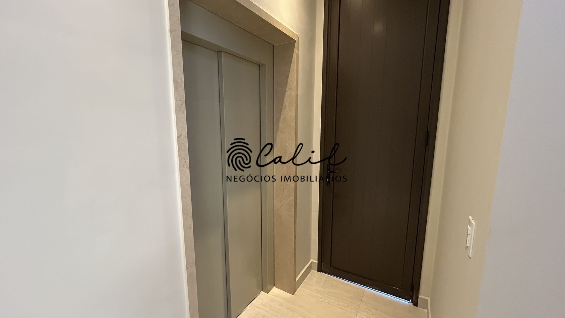 Casa de Condomínio à venda com 4 quartos, 424m² - Foto 38