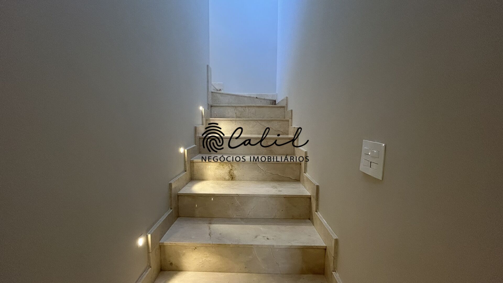Casa de Condomínio à venda com 4 quartos, 424m² - Foto 39
