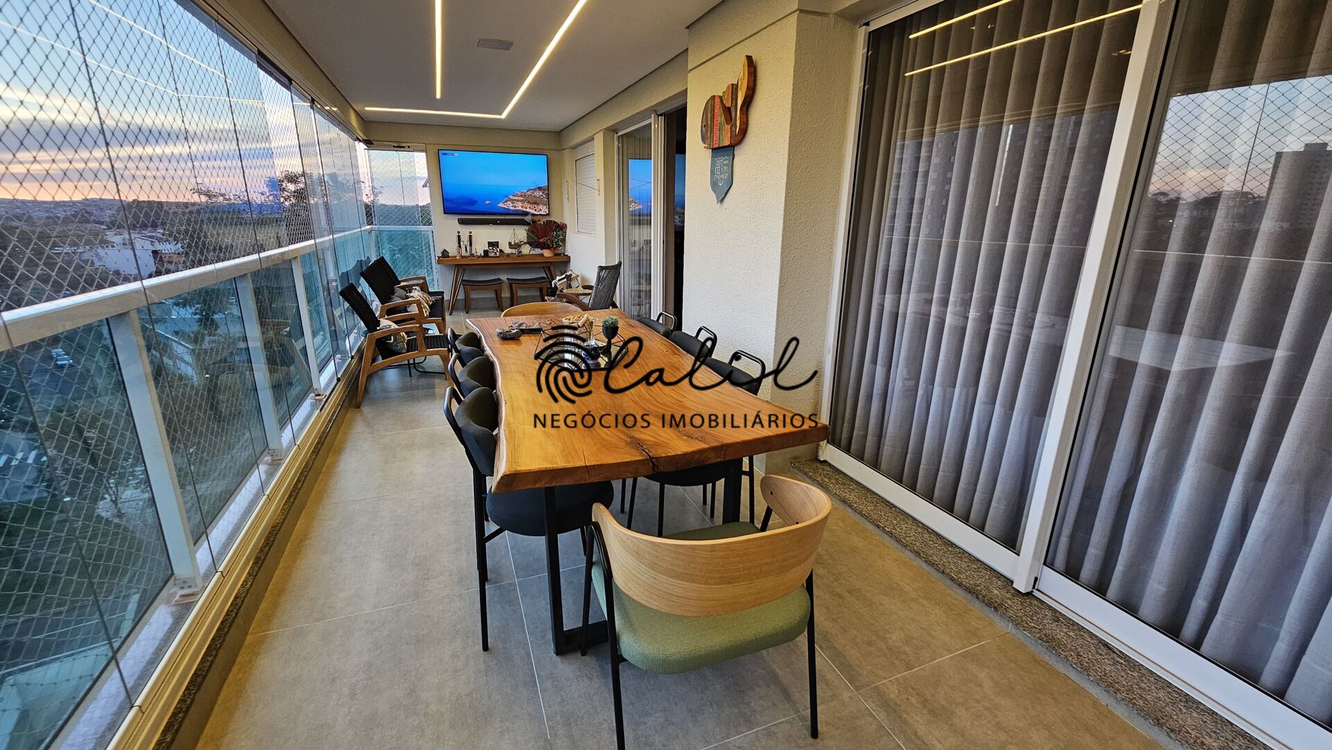Apartamento à venda com 3 quartos, 187m² - Foto 19