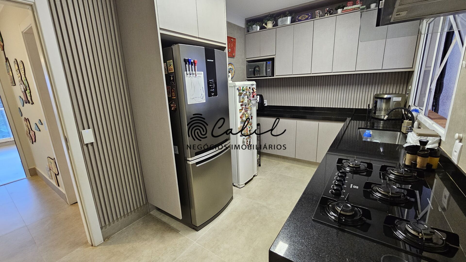 Apartamento à venda com 3 quartos, 187m² - Foto 23