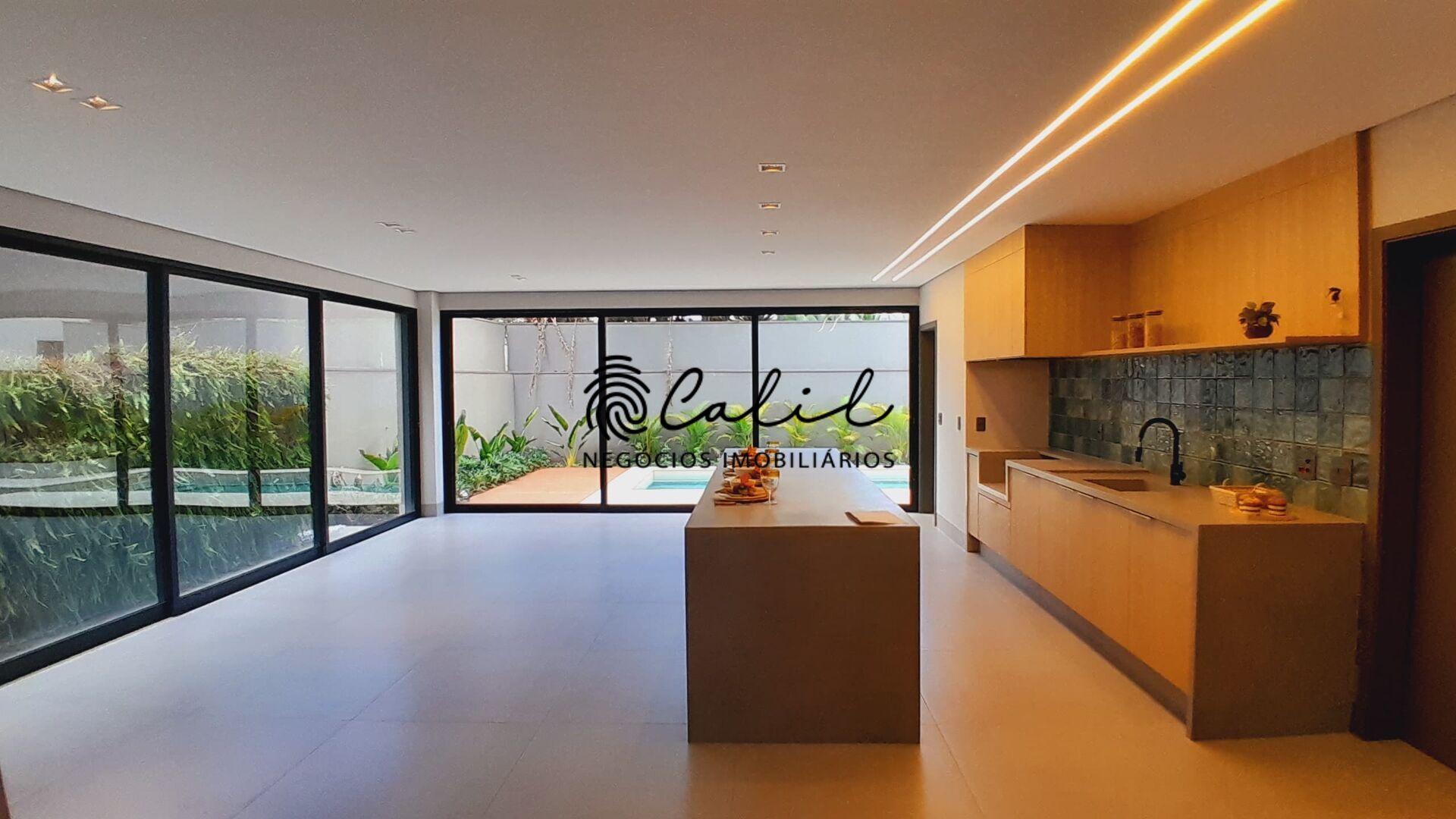 Casa de Condomínio à venda com 4 quartos, 428m² - Foto 10