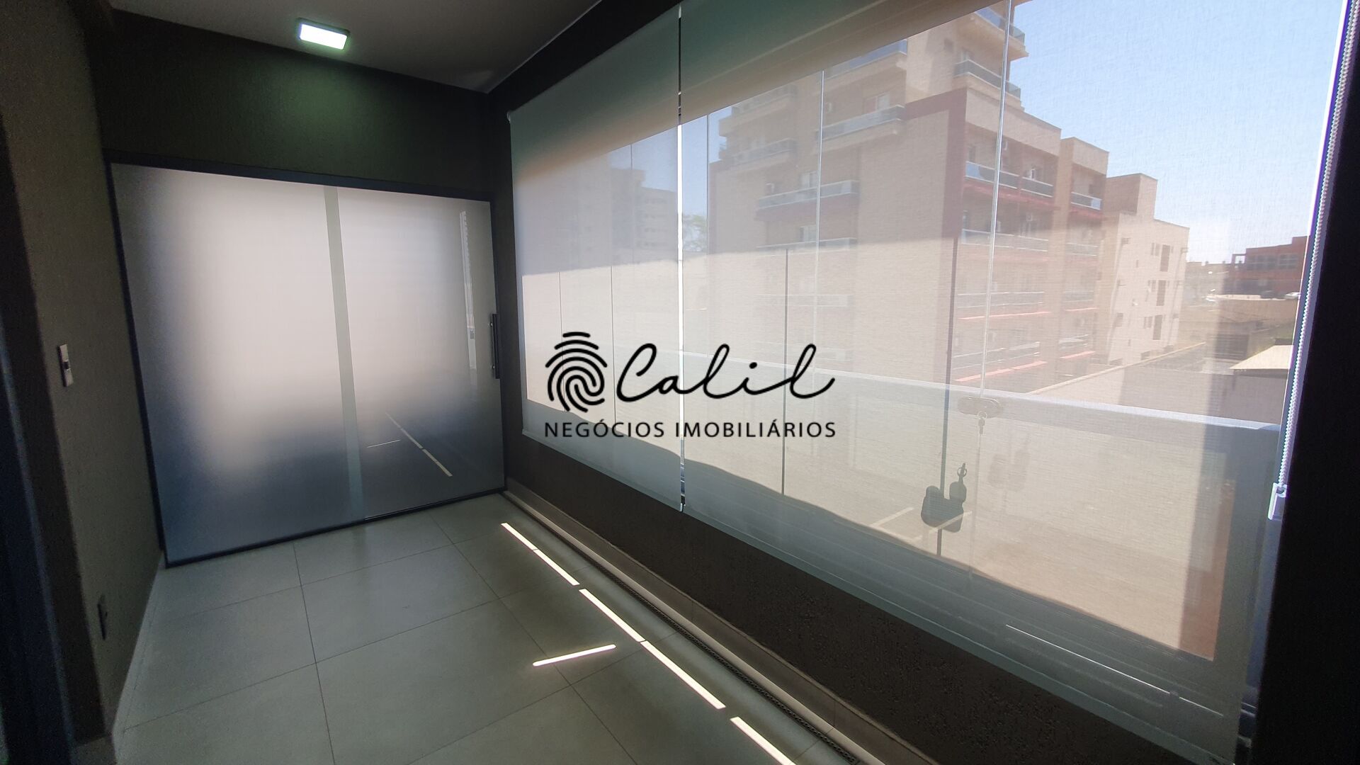 Apartamento para alugar com 1 quarto, 63m² - Foto 11