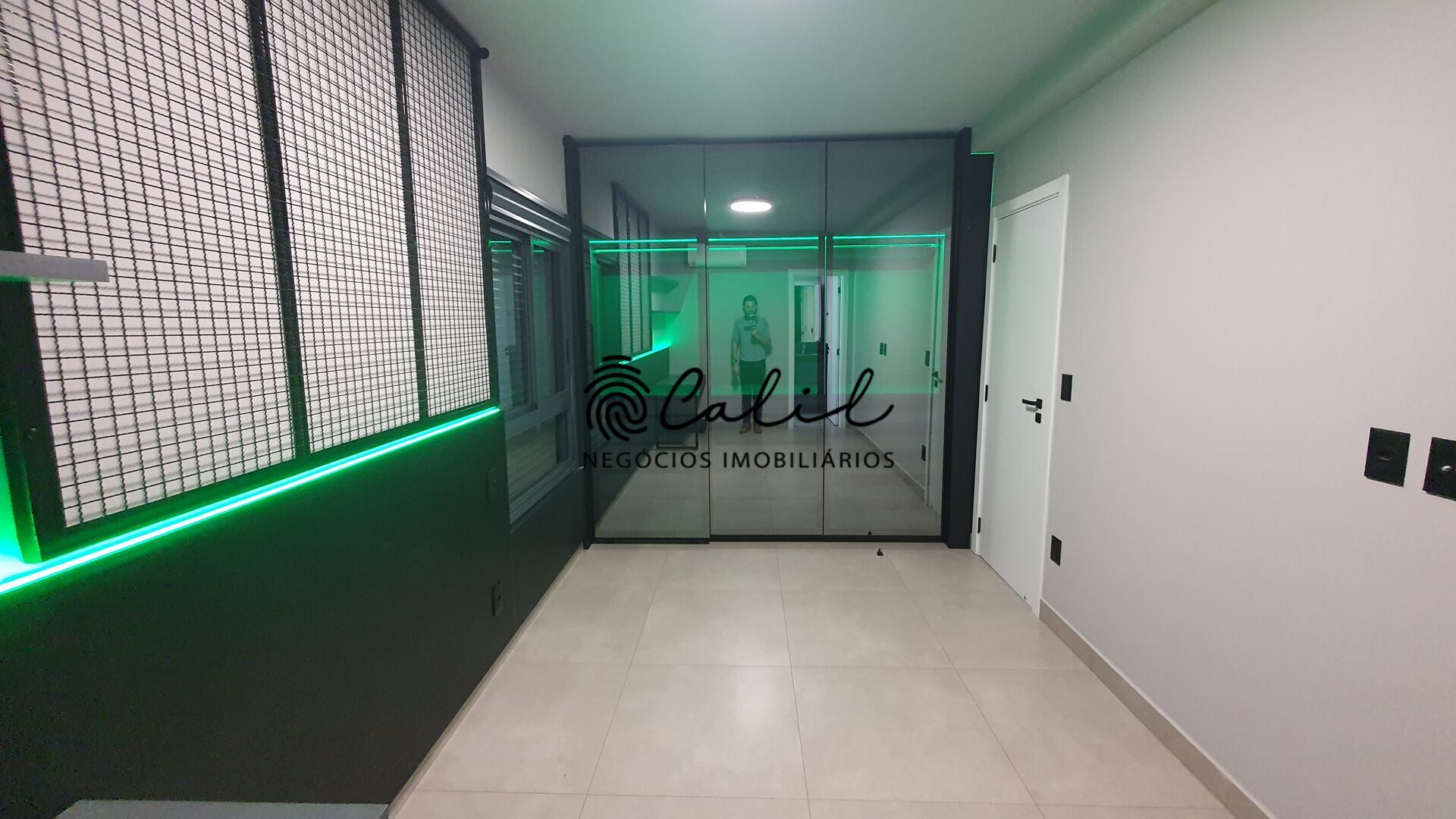 Apartamento para alugar com 1 quarto, 63m² - Foto 33