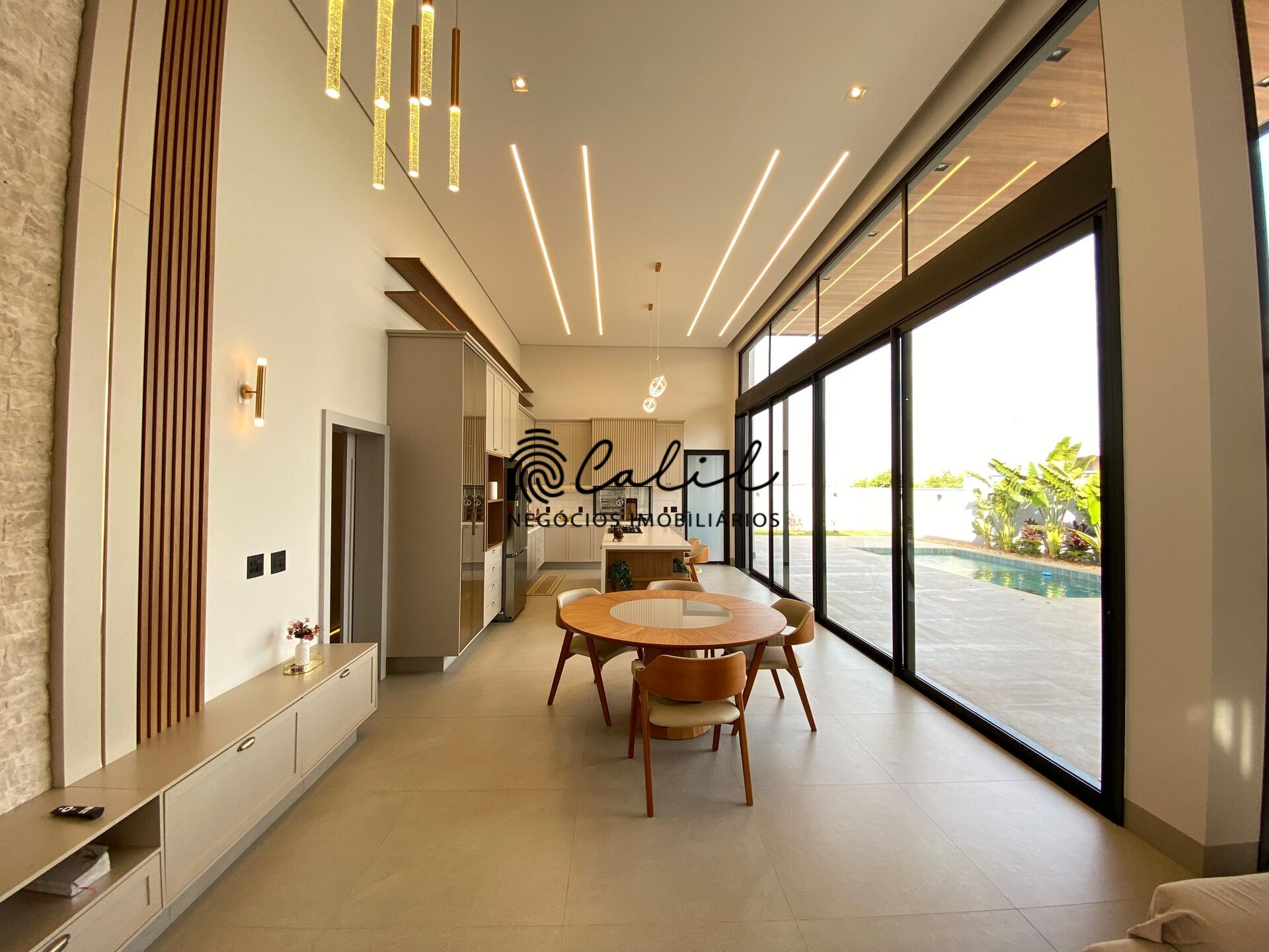 Casa, 3 quartos, 279 m² - Foto 9