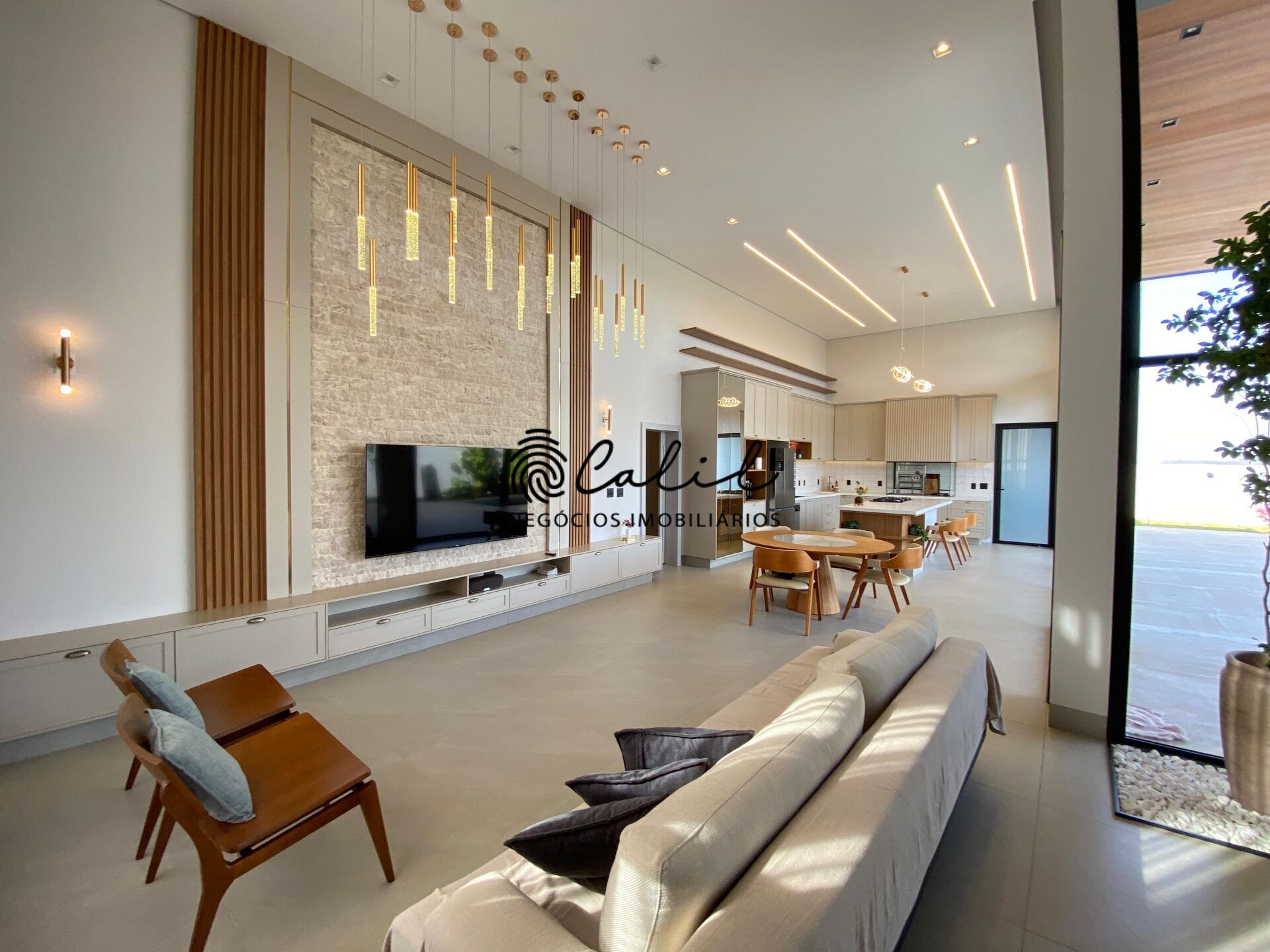 Casa, 3 quartos, 279 m² - Foto 4