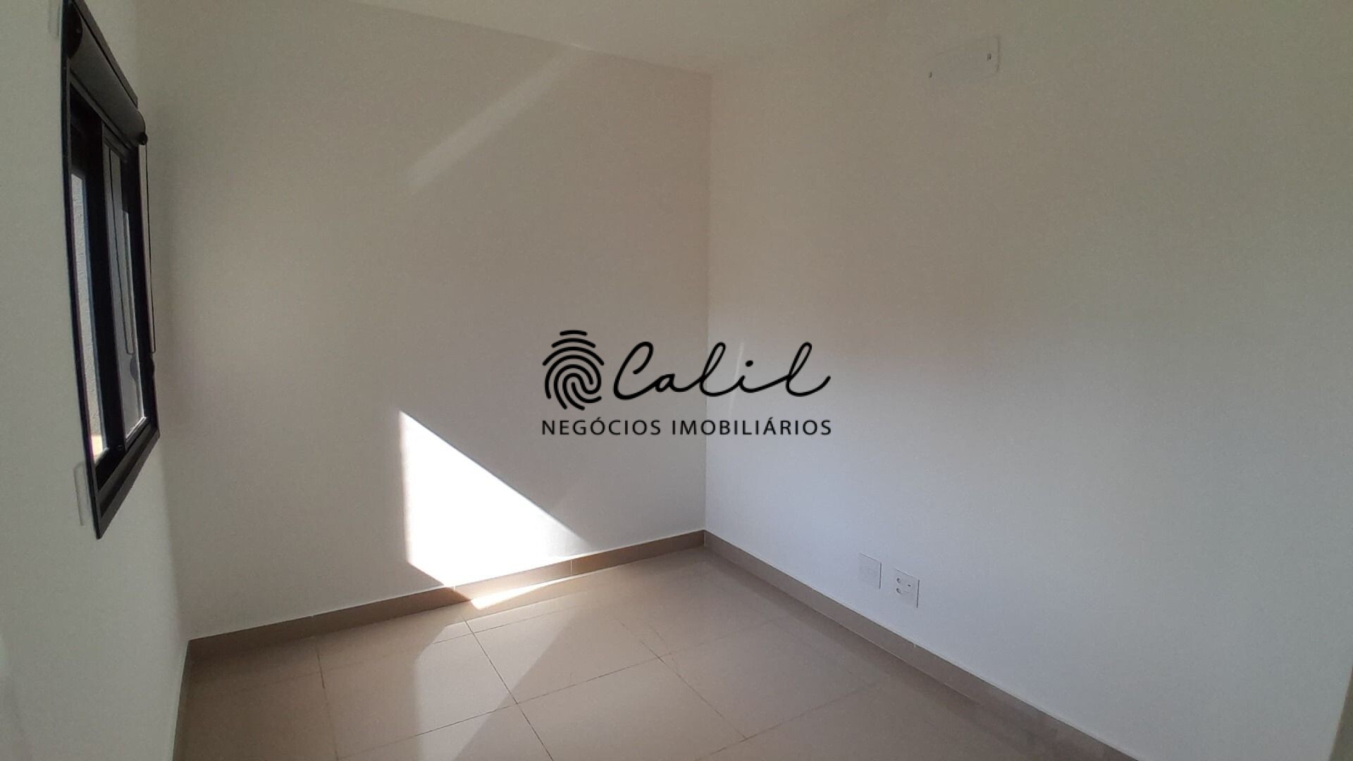 Apartamento à venda com 3 quartos, 135m² - Foto 7