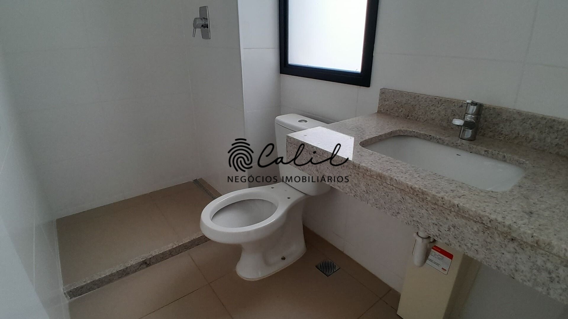 Apartamento à venda com 3 quartos, 135m² - Foto 11