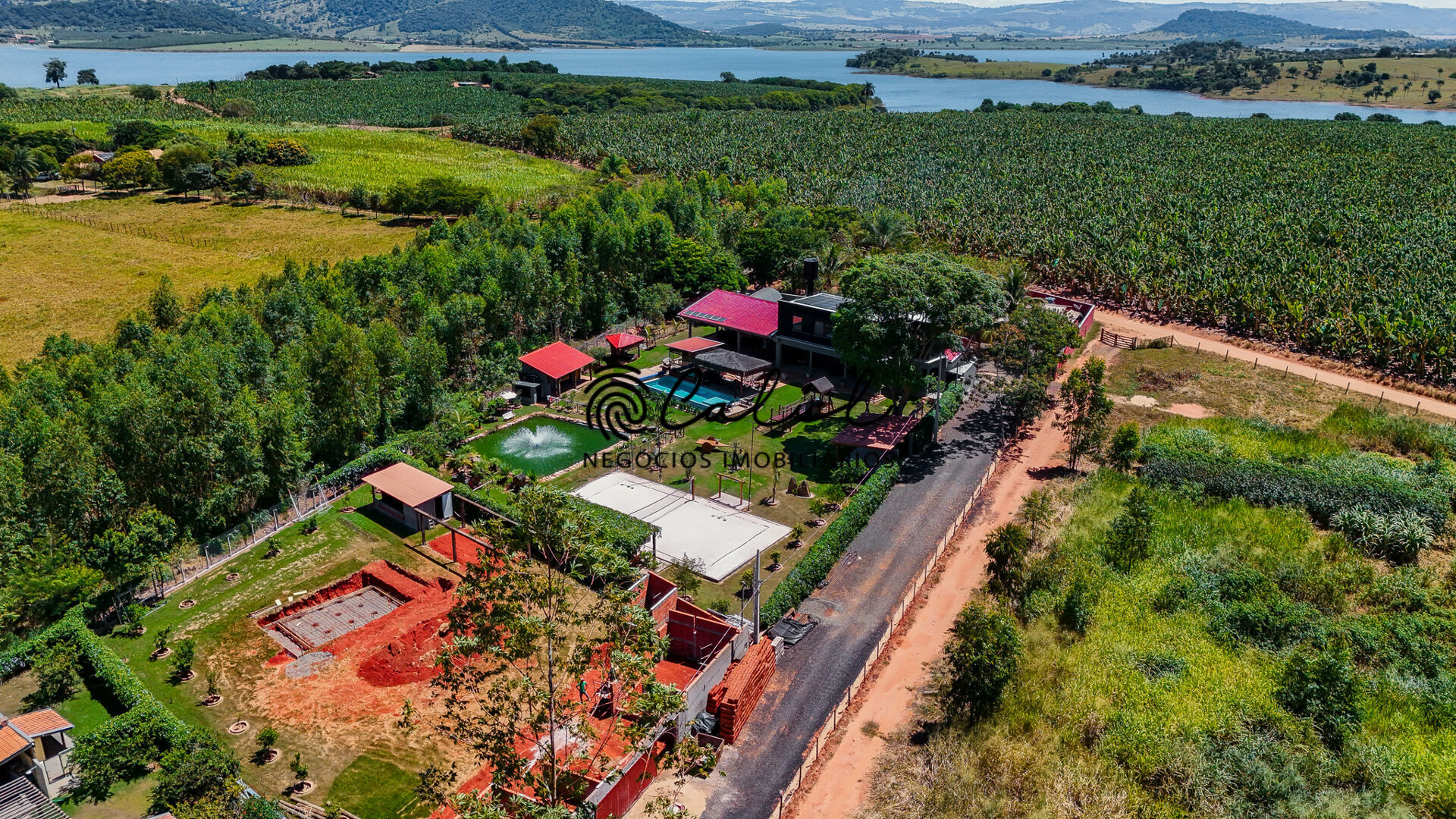 Chácara à venda com 5 quartos, 4000m² - Foto 12