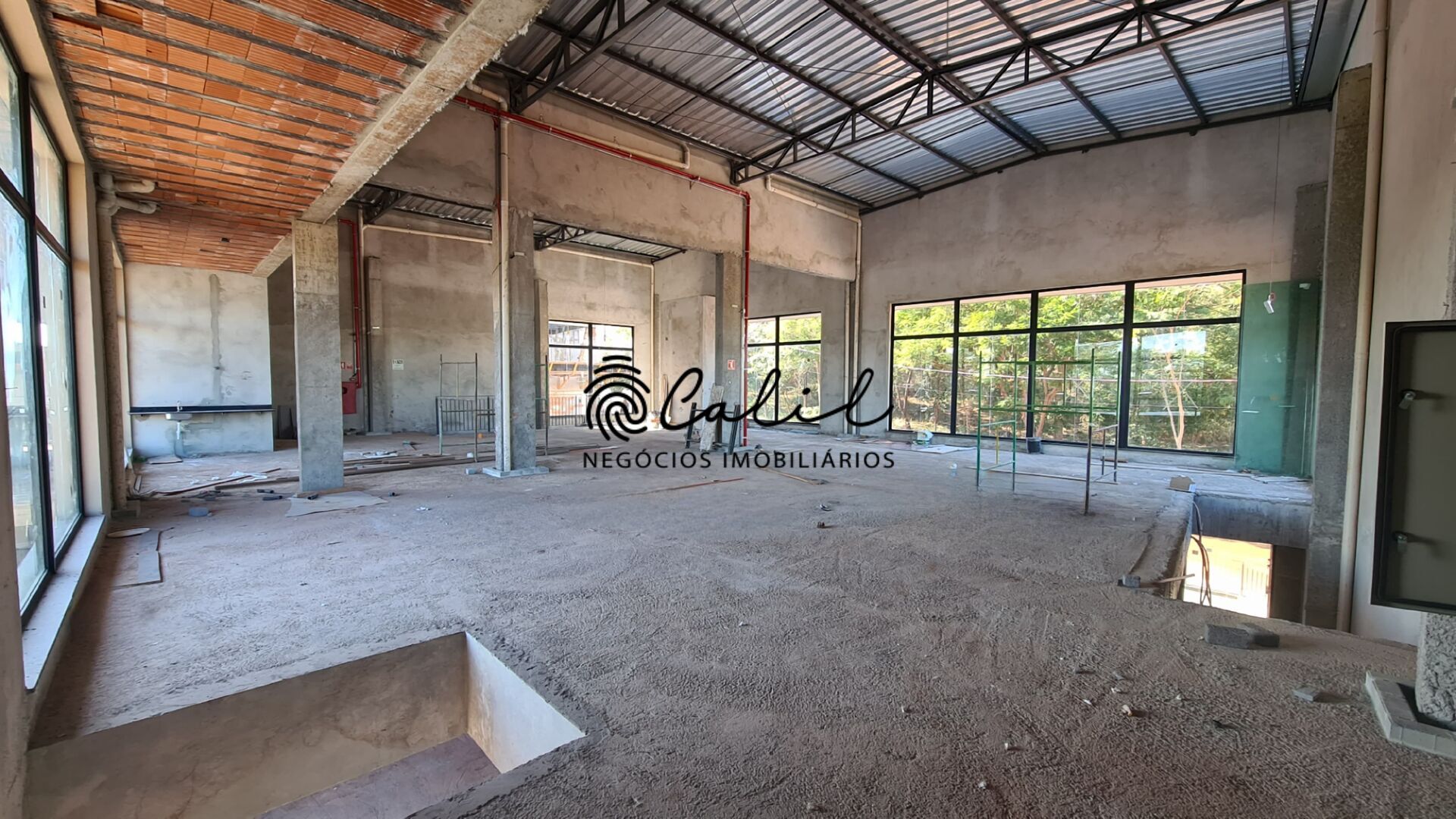 Loja-Salão para alugar com 1 quarto, 300m² - Foto 1