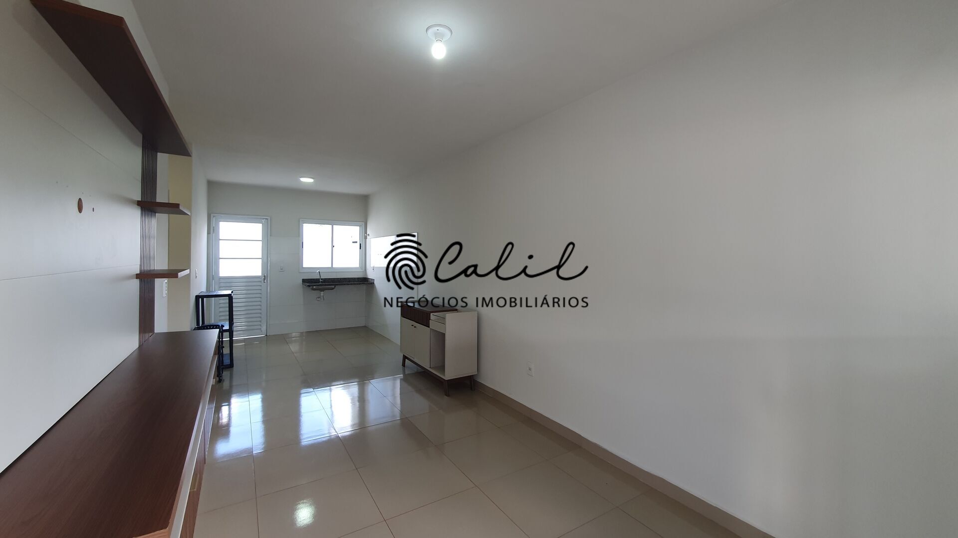 Casa de Condomínio à venda com 2 quartos, 64m² - Foto 2