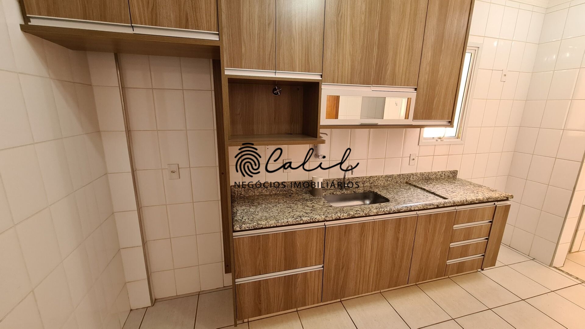 Apartamento à venda com 3 quartos, 104m² - Foto 8