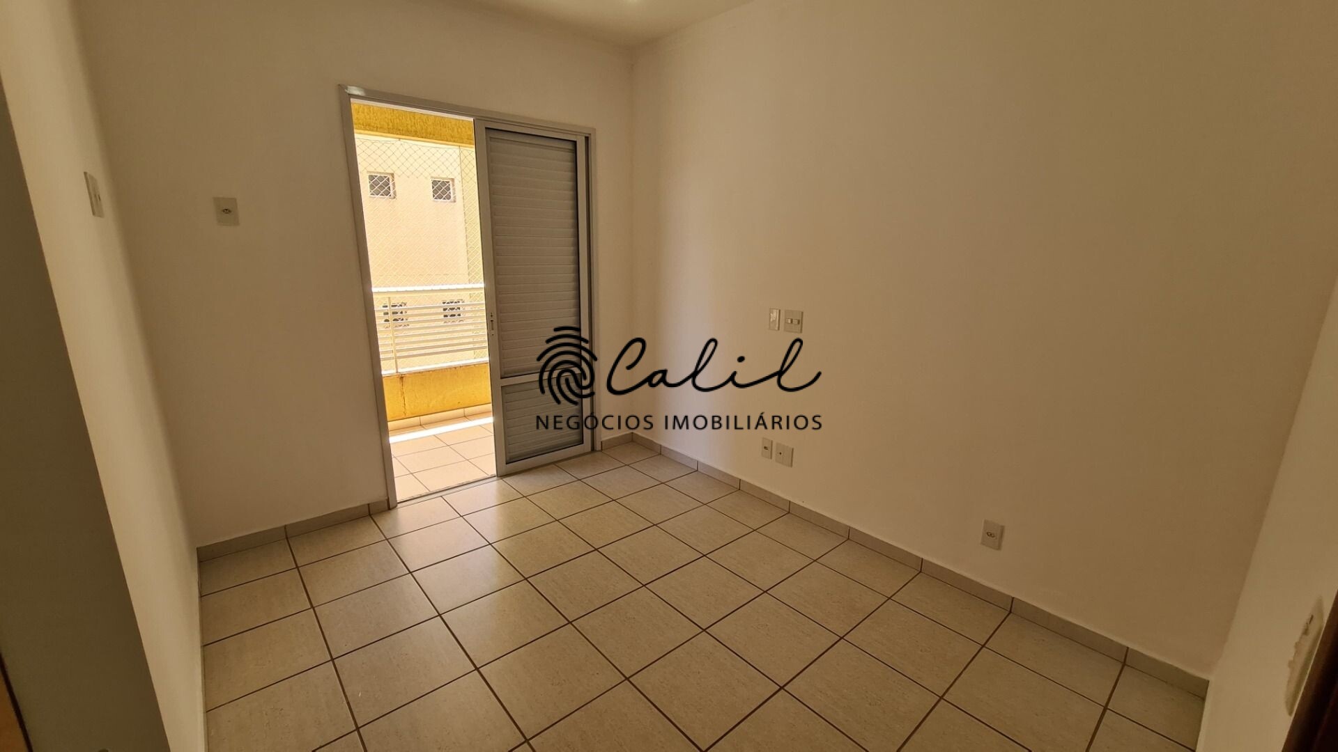 Apartamento à venda com 3 quartos, 104m² - Foto 12