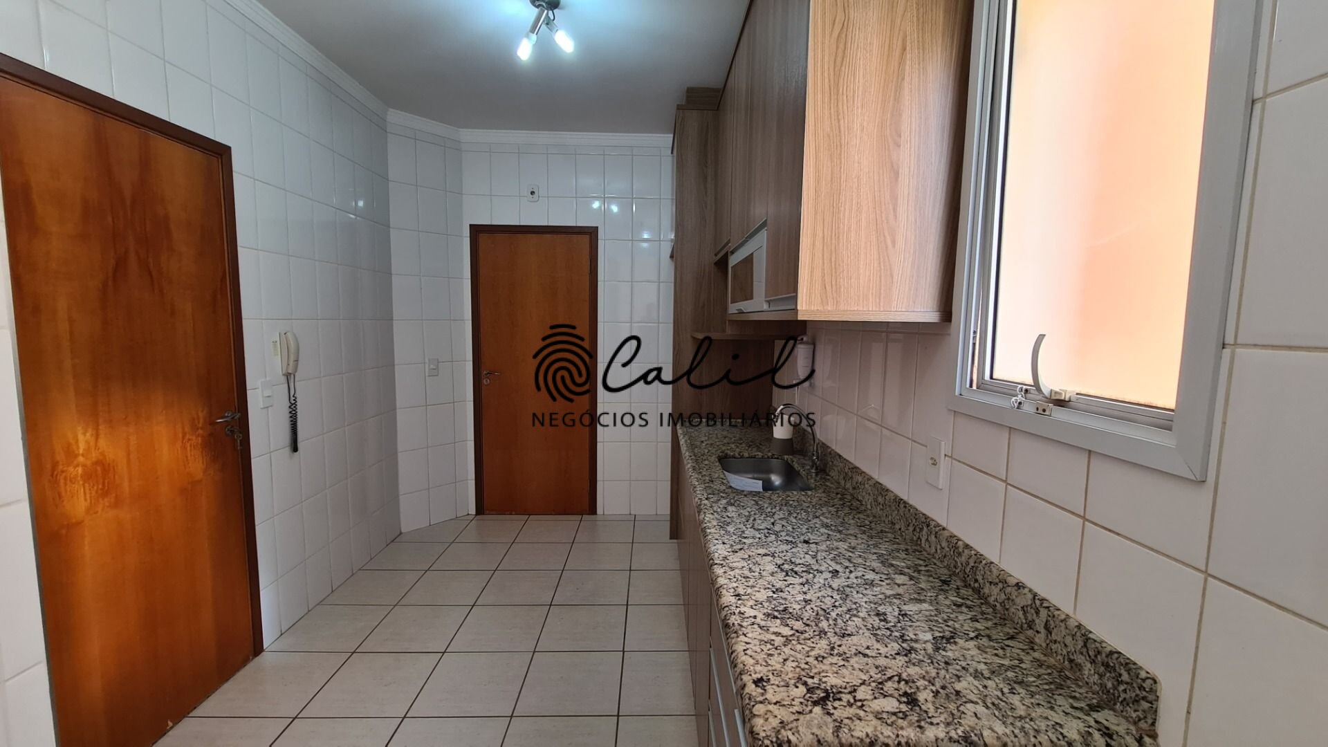 Apartamento à venda com 3 quartos, 104m² - Foto 9