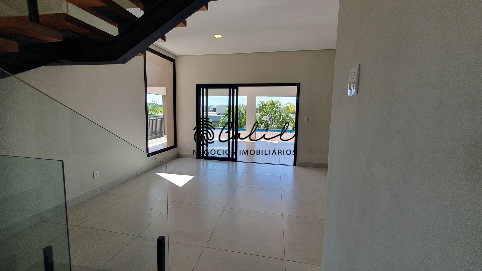 Casa de Condomínio à venda com 3 quartos, 402m² - Foto 5