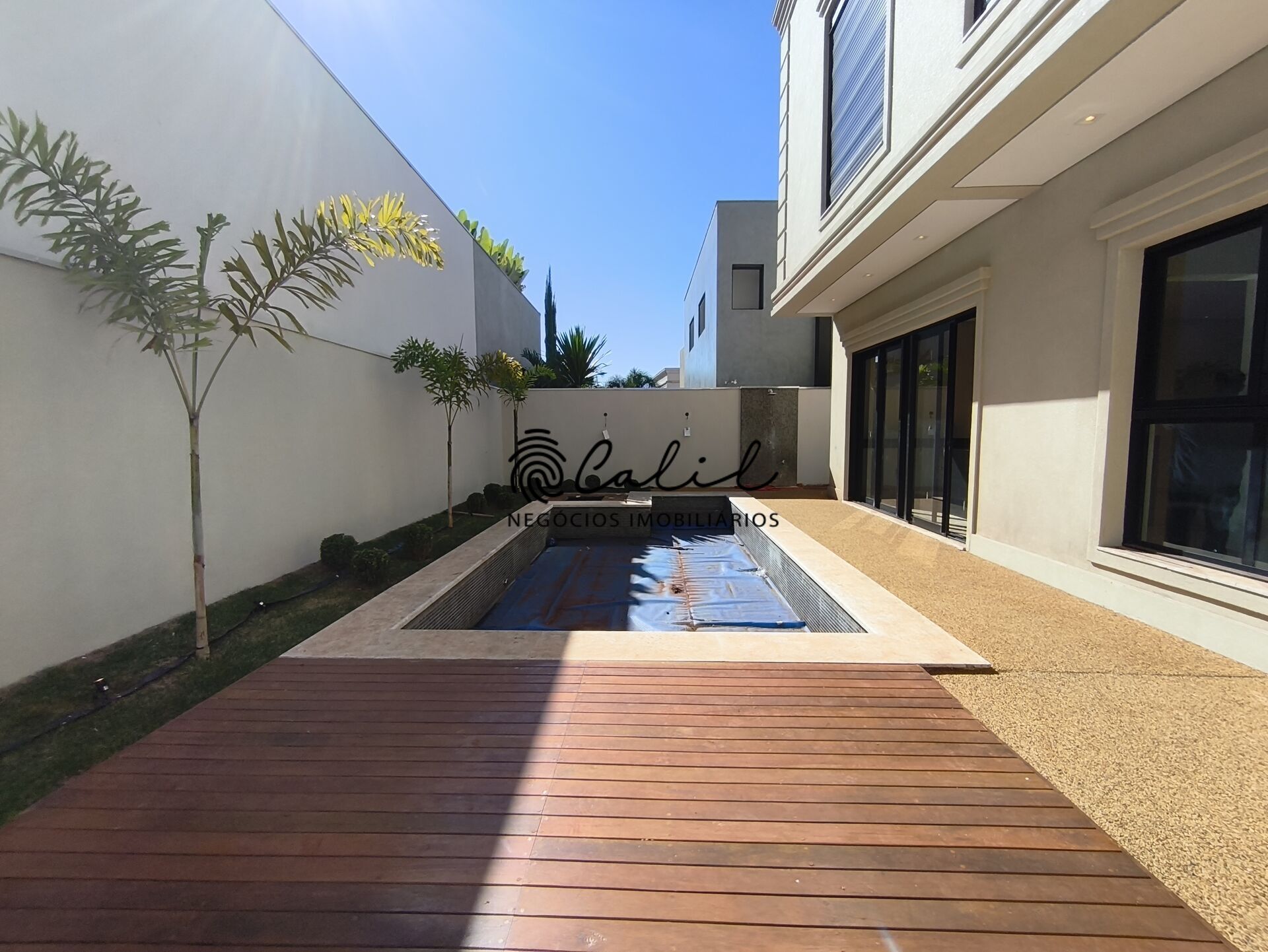 Casa de Condomínio à venda com 4 quartos, 495m² - Foto 12