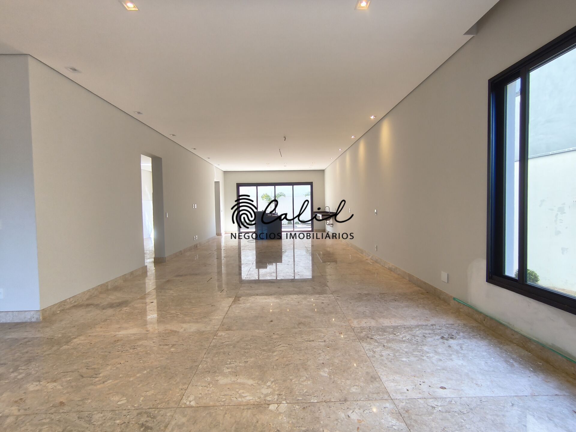 Casa de Condomínio à venda com 4 quartos, 495m² - Foto 6