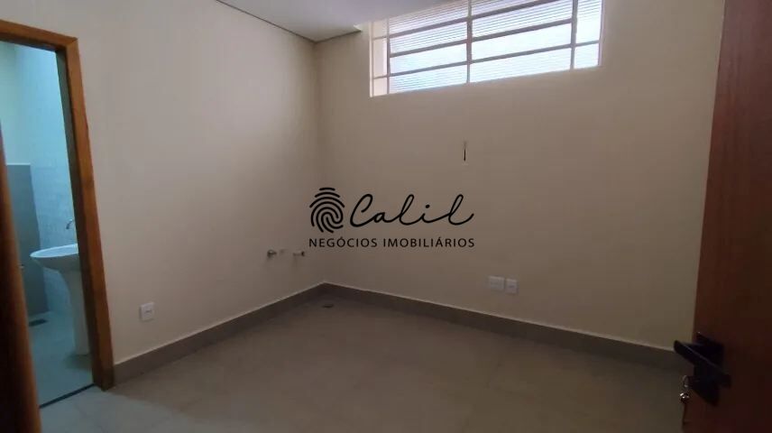Casa para alugar com 1 quarto, 170m² - Foto 5
