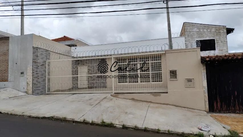 Casa para alugar com 1 quarto, 170m² - Foto 1