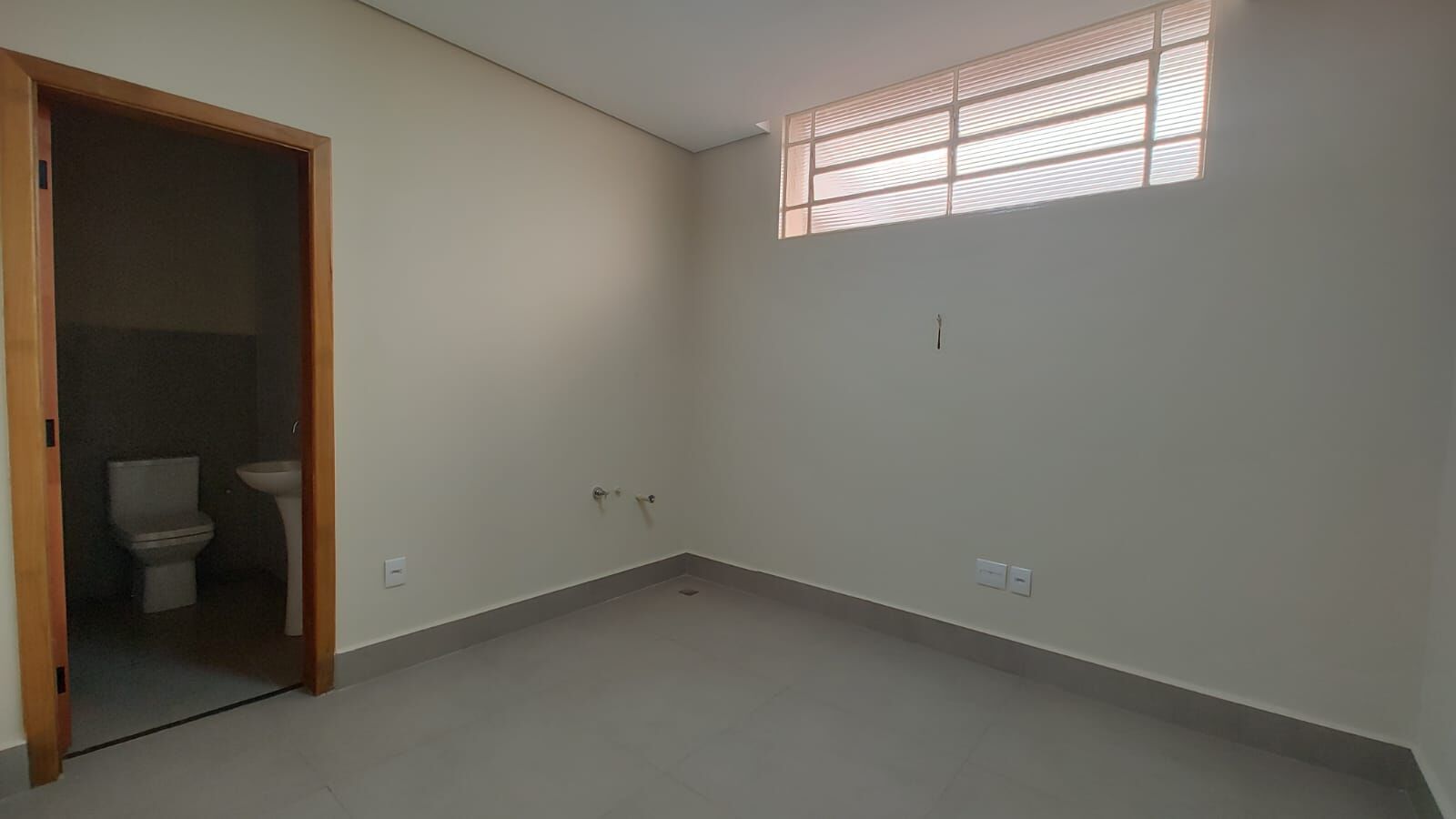Casa, 1 quarto, 345 m² - Foto 13