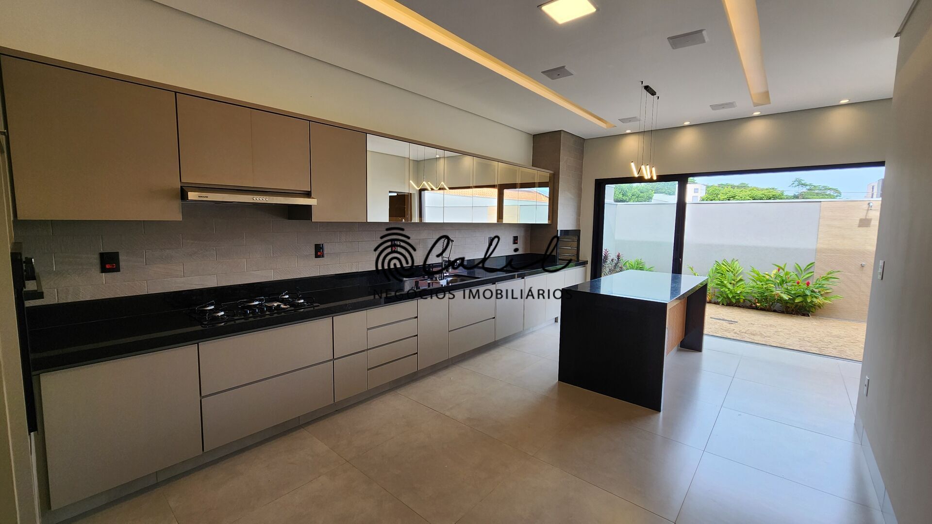 Casa de Condomínio para alugar com 3 quartos, 149m² - Foto 6
