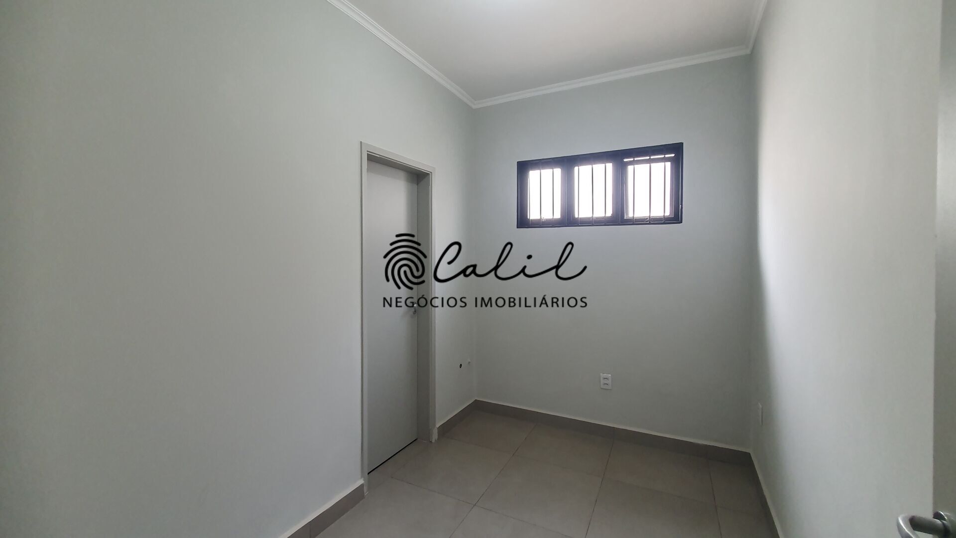 Casa à venda com 4 quartos, 240m² - Foto 19