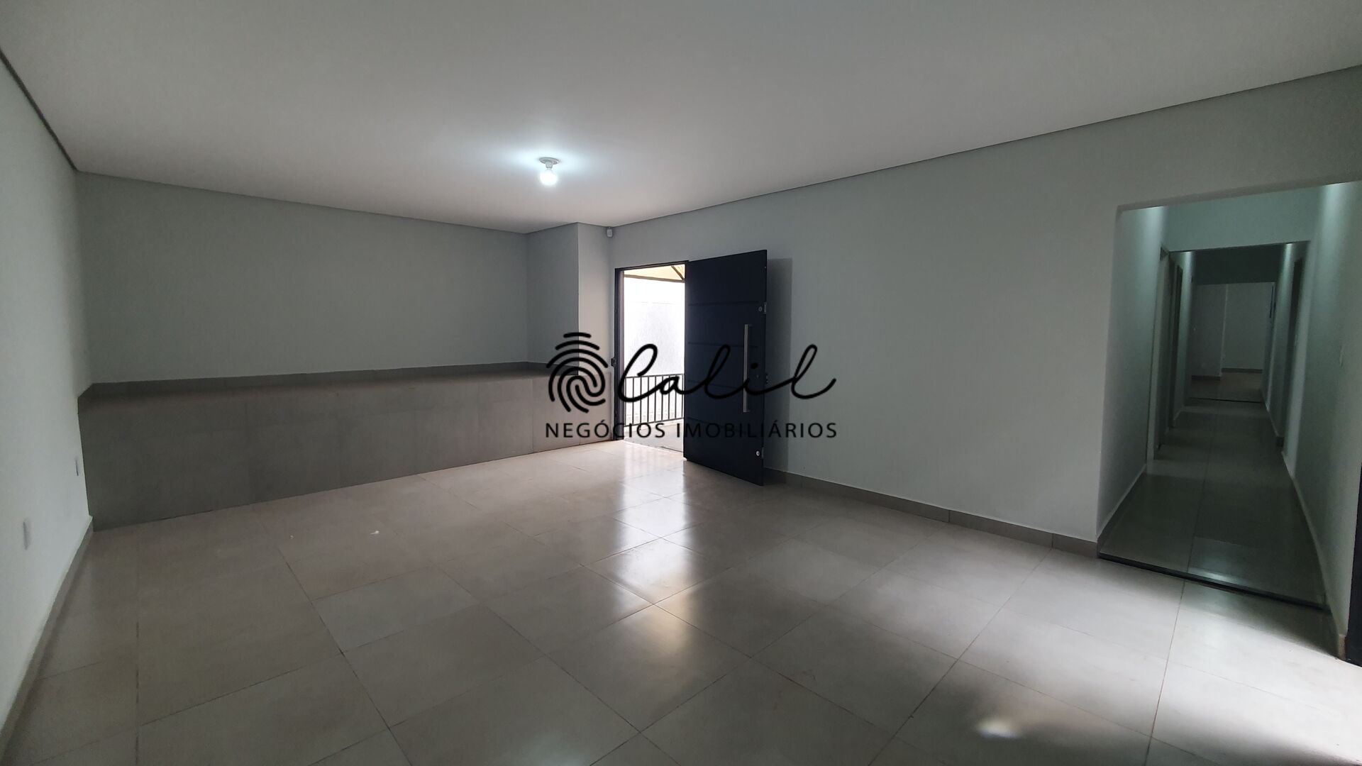 Casa à venda com 4 quartos, 240m² - Foto 27