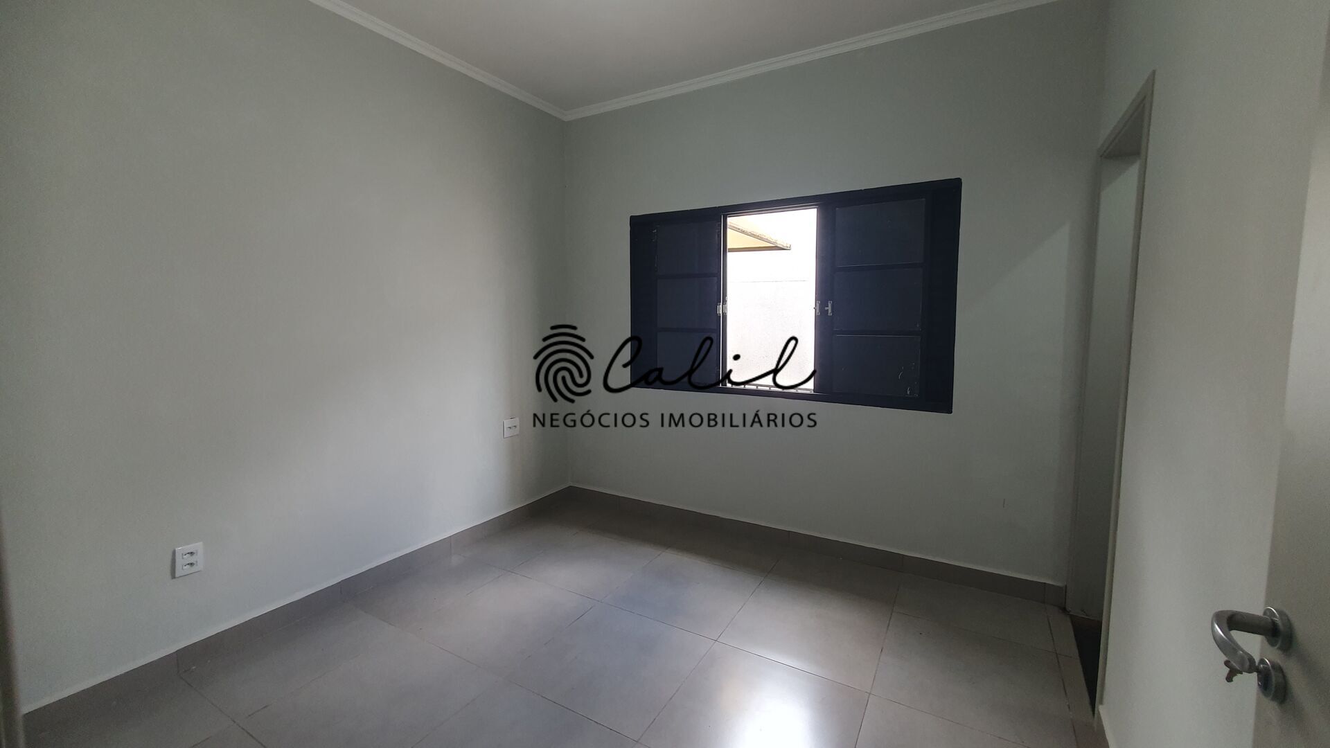 Casa à venda com 4 quartos, 240m² - Foto 22