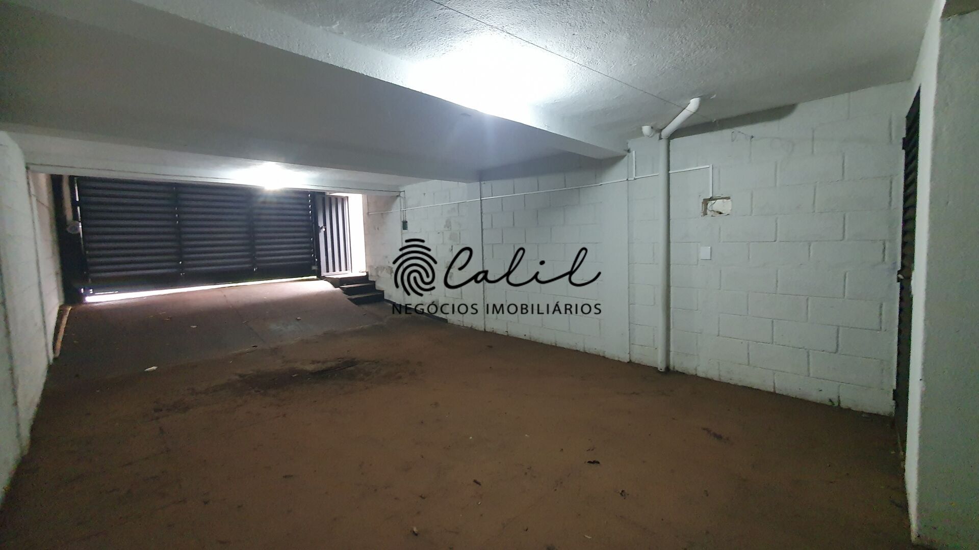 Casa à venda com 4 quartos, 240m² - Foto 32