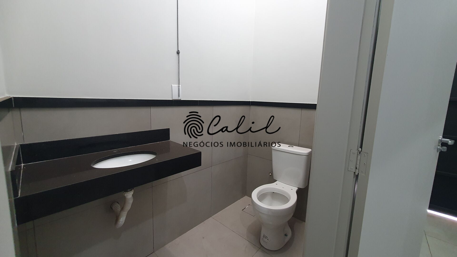 Casa à venda com 4 quartos, 240m² - Foto 6
