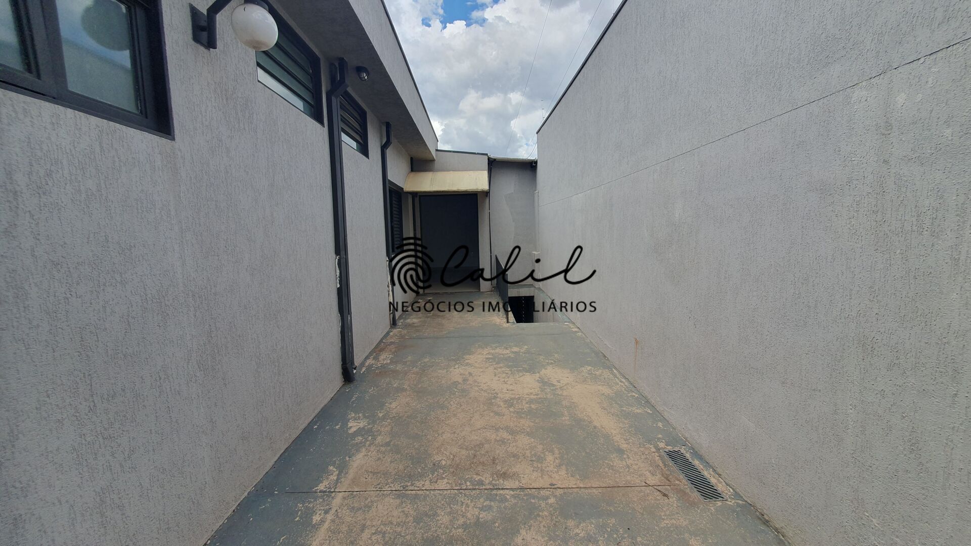 Casa à venda com 4 quartos, 240m² - Foto 29