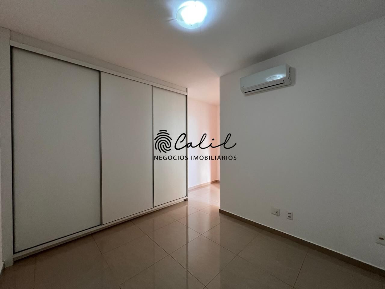 Apartamento para alugar com 2 quartos, 90m² - Foto 28