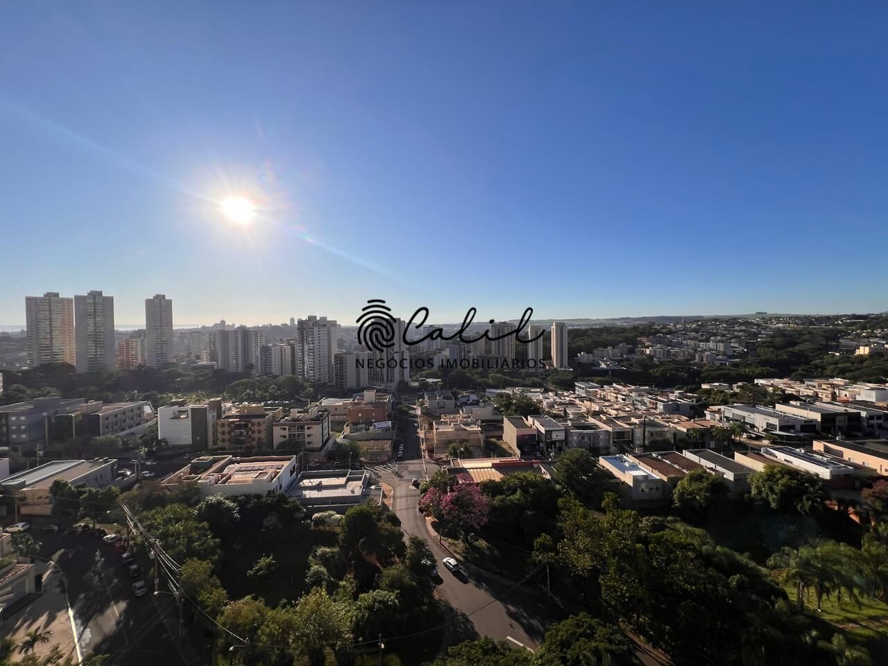 Apartamento para alugar com 2 quartos, 90m² - Foto 26