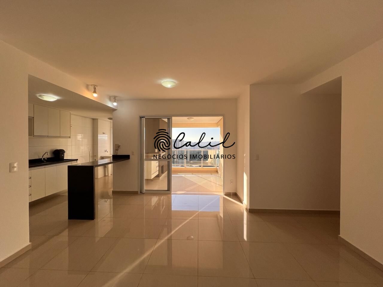 Apartamento para alugar com 2 quartos, 90m² - Foto 3